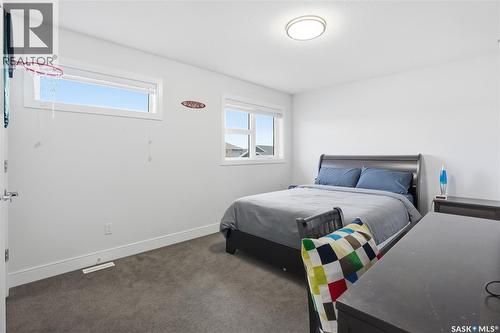 102 Teal Crescent, Saskatoon, SK - Indoor Photo Showing Bedroom