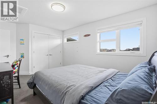 102 Teal Crescent, Saskatoon, SK - Indoor Photo Showing Bedroom