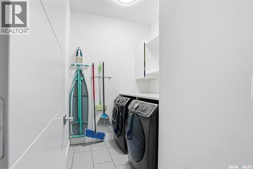 102 Teal Crescent, Saskatoon, SK - Indoor Photo Showing Laundry Room