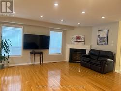 74 RIDEAU DRIVE Richmond Hill, ON L4B 4P1