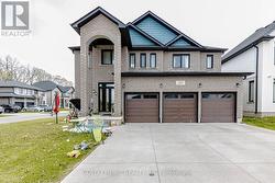 2424 BAKERVILLA STREET  London South (South V), ON N6P 0E7