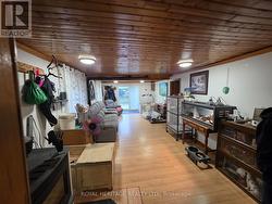 Family room - 