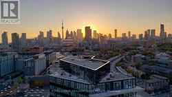 1902 - 170 BAYVIEW AVENUE Toronto, ON M5A 0M4