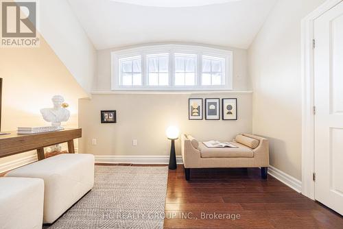 39 Glengowan Road, Toronto, ON - Indoor