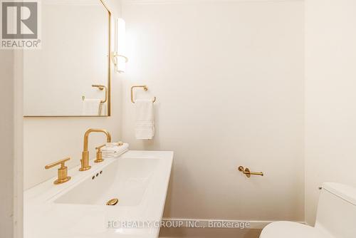 39 Glengowan Road, Toronto, ON - Indoor Photo Showing Bathroom