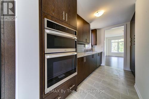 174 Mapleside Drive, Wasaga Beach, ON - Indoor Photo Showing Kitchen