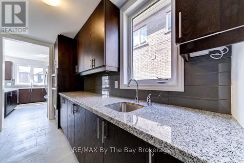 174 Mapleside Drive, Wasaga Beach, ON - Indoor Photo Showing Kitchen