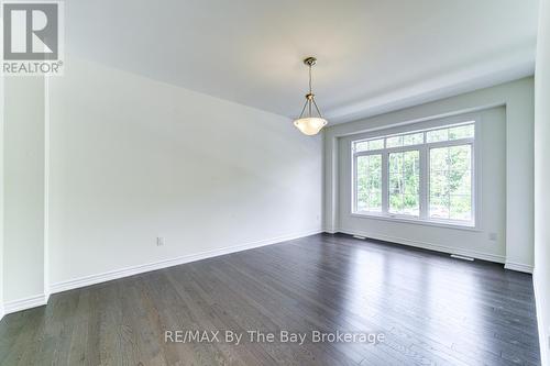 174 Mapleside Drive, Wasaga Beach, ON - Indoor Photo Showing Other Room