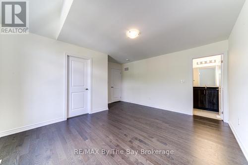 174 Mapleside Drive, Wasaga Beach, ON - Indoor Photo Showing Other Room