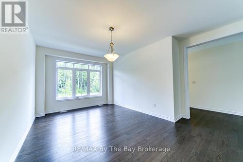 174 Mapleside Drive, Wasaga Beach, ON - Indoor Photo Showing Other Room