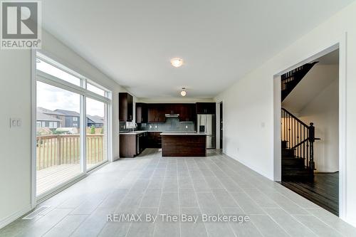 174 Mapleside Drive, Wasaga Beach, ON - Indoor