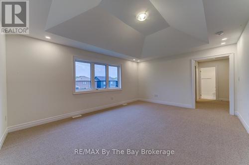 Primary Bedroom - 182 Mapleside Drive, Wasaga Beach, ON - Indoor Photo Showing Other Room