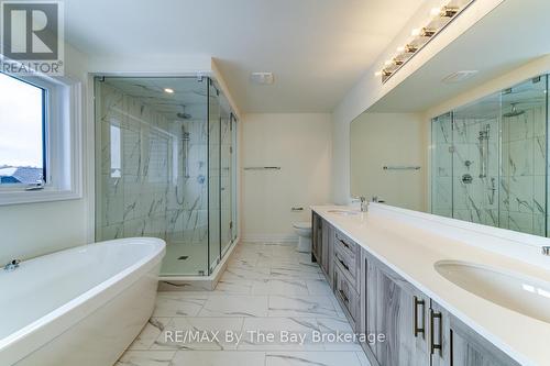 Primary Ensuite - 182 Mapleside Drive, Wasaga Beach, ON - Indoor Photo Showing Bathroom