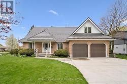 5 JACKSON CRESCENT North Perth (Listowel), ON N4W 1K2