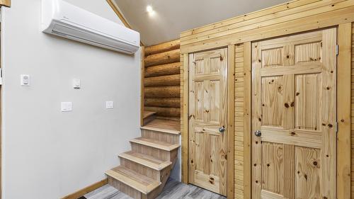 4761 Atwater Road, Logan Lake, BC - Indoor Photo Showing Other Room