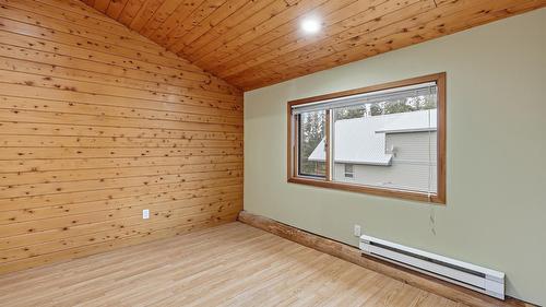 4761 Atwater Road, Logan Lake, BC - Indoor Photo Showing Other Room