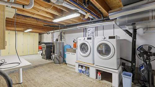 4761 Atwater Road, Logan Lake, BC - Indoor Photo Showing Laundry Room