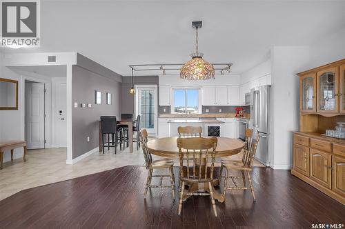 Penthouse B 537 4Th Avenue N, Saskatoon, SK - Indoor Photo Showing Dining Room