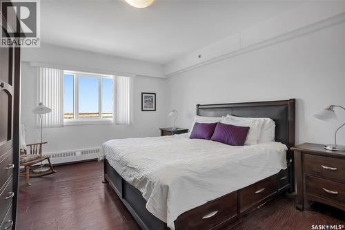 Penthouse B 537 4Th Avenue N, Saskatoon, SK - Indoor Photo Showing Bedroom
