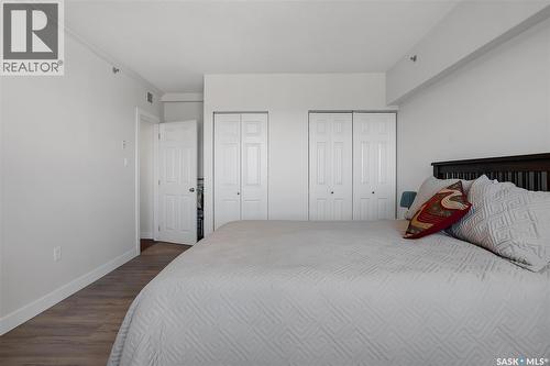 Penthouse B 537 4Th Avenue N, Saskatoon, SK - Indoor Photo Showing Bedroom