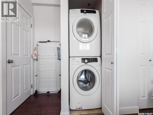Penthouse B 537 4Th Avenue N, Saskatoon, SK - Indoor Photo Showing Laundry Room