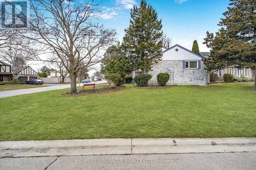 38 River View Drive, Brampton, ON - Outdoor