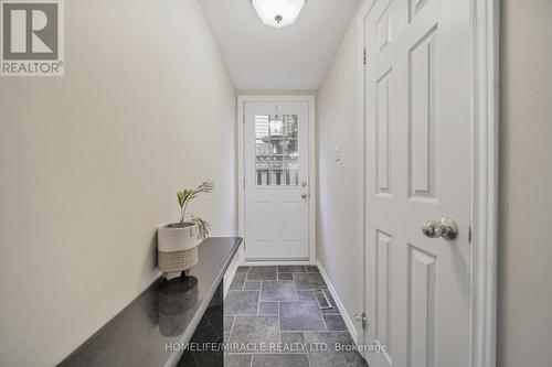 38 River View Drive, Brampton, ON - Indoor Photo Showing Other Room