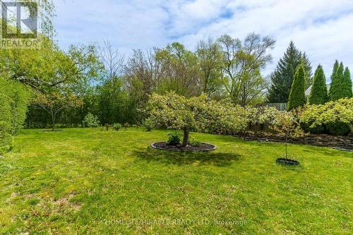 32 Durham Road, Hamilton, ON - Outdoor