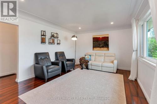 32 Durham Road, Hamilton, ON - Indoor