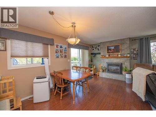 3701 15 Avenue, Vernon, BC - Indoor With Fireplace