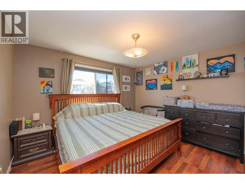 3701 15 Avenue, Vernon, BC - Indoor Photo Showing Bedroom
