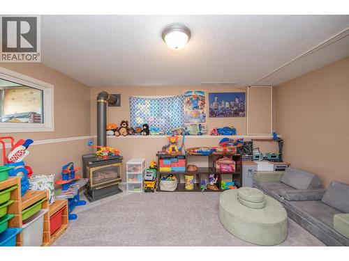 3701 15 Avenue, Vernon, BC - Indoor Photo Showing Other Room