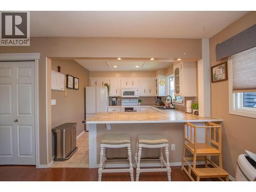 3701 15 Avenue, Vernon, BC - Indoor