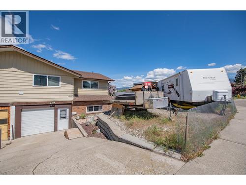 3701 15 Avenue, Vernon, BC - Outdoor