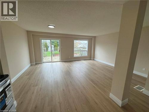 725 Paris Boulevard, Waterloo, ON - Indoor