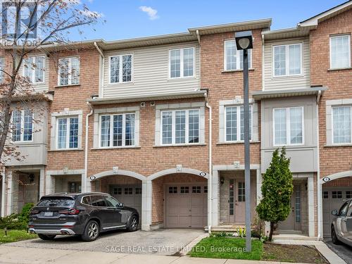 5 - 3071 TREADWELLS DRIVE  Mississauga, ON L4X 1L5