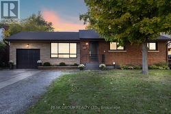 3799 WINDERMERE ROAD Niagara Falls (Stamford), ON L2J 2Y4