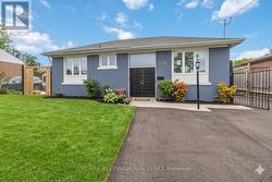 1078 PINEGROVE ROAD Oakville, ON L6L 2W4
