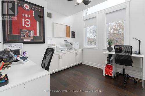 27 Elodia Court, Hamilton, ON - Indoor
