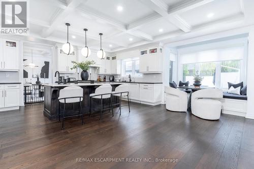 27 Elodia Court, Hamilton, ON - Indoor Photo Showing Other Room