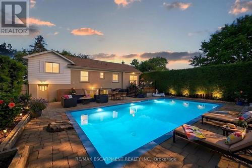 2330 Alma Dale Avenue, Burlington, ON - Outdoor With In Ground Pool With Backyard