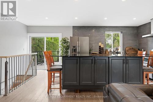 2330 Alma Dale Avenue, Burlington, ON - Indoor