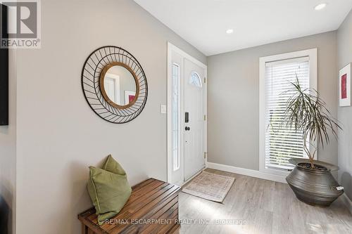 2330 Alma Dale Avenue, Burlington, ON - Indoor Photo Showing Other Room