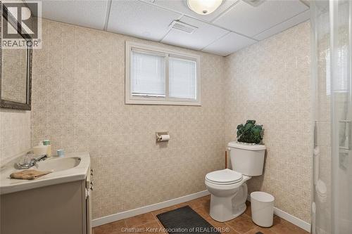 47 Park Lane, Tilbury, ON - Indoor Photo Showing Bathroom