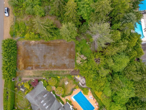 391 Burnham Rd, Qualicum Beach, BC 