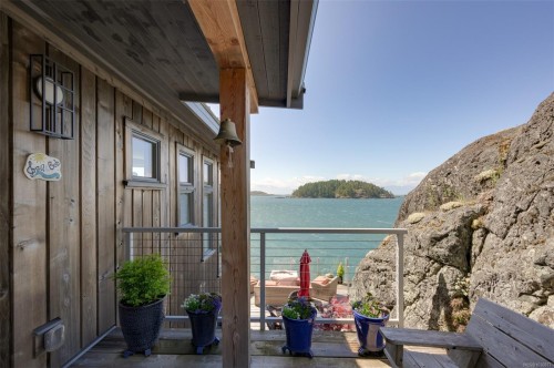 825 Sunset Pt, Sooke, BC 