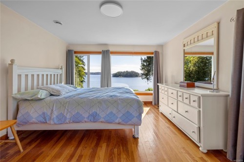 1560 Brebber Rd, Nanaimo, BC 
