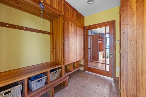 1560 Brebber Rd, Nanaimo, BC 