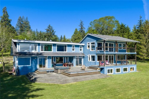 1560 Brebber Rd, Nanaimo, BC 