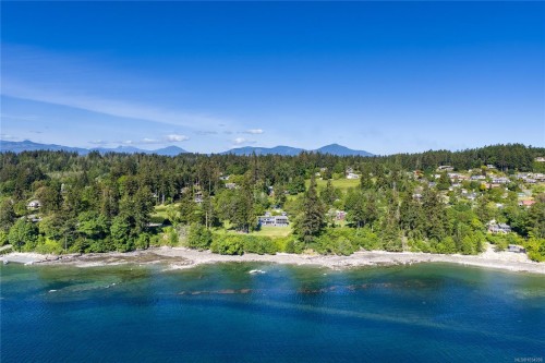 1560 Brebber Rd, Nanaimo, BC 